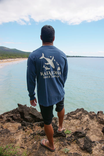 Whale Pod Longsleeve Tee Midnight